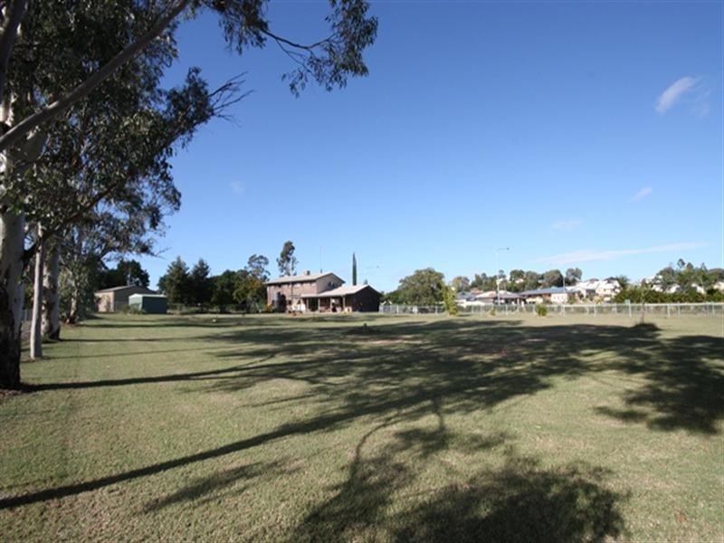 2 Alexandra Avenue, Biloela QLD 4715