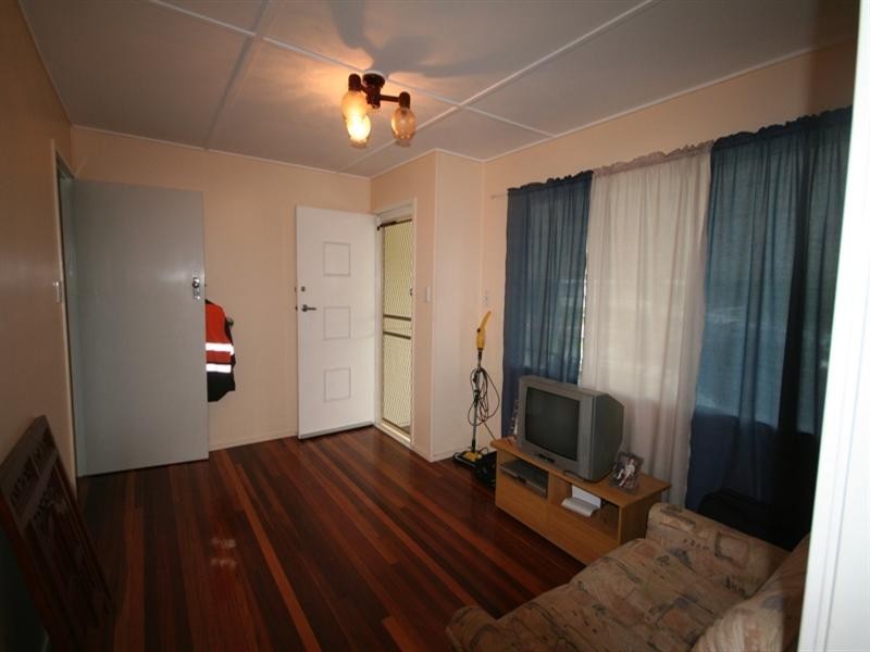 18 Tiamby Street, Biloela QLD 4715