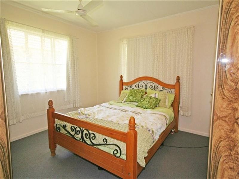 102 – 104 Dawson Highway, Biloela QLD 4715