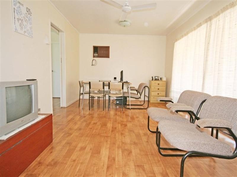 102 – 104 Dawson Highway, Biloela QLD 4715