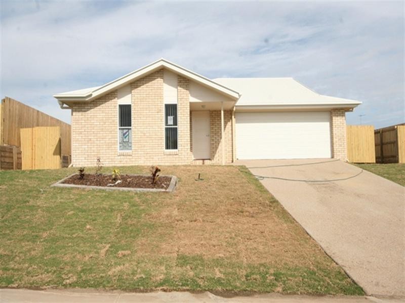 16 Panorama Drive, Biloela QLD 4715