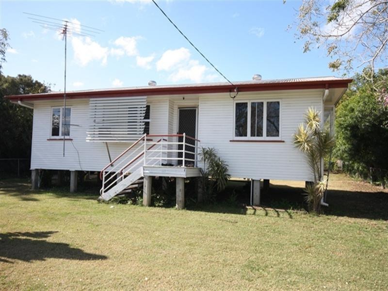 14 Mimosa Street, Biloela QLD 4715