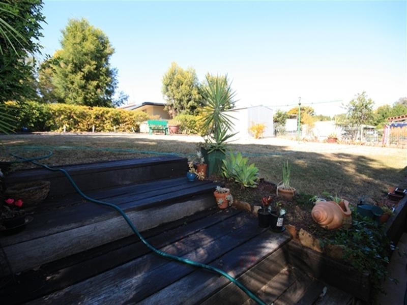 19 Lawrence Street, Biloela QLD 4715