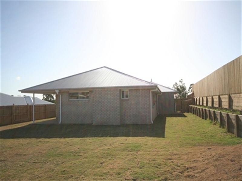 2 Panorama Drive, Biloela QLD 4715