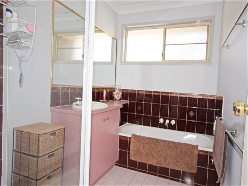18 Clarke Drive, Biloela QLD 4715