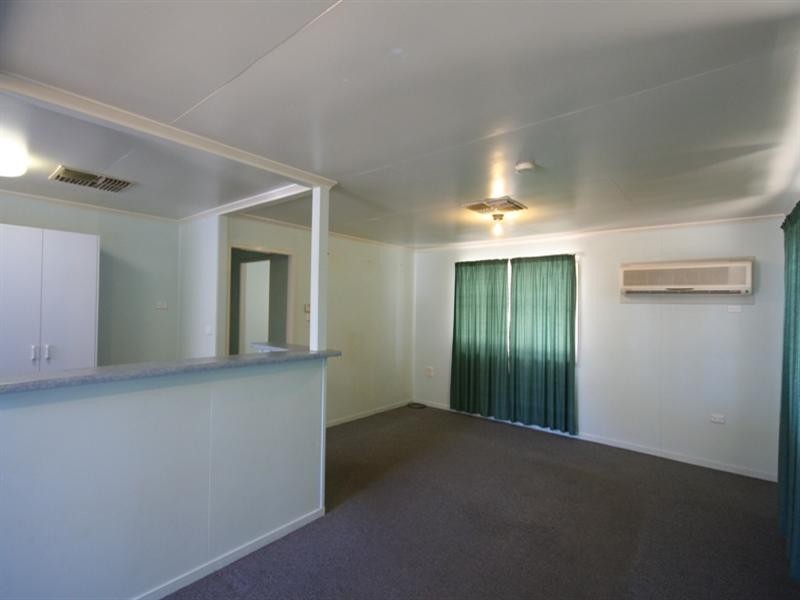 1 Lookerbie Street, Biloela QLD 4715