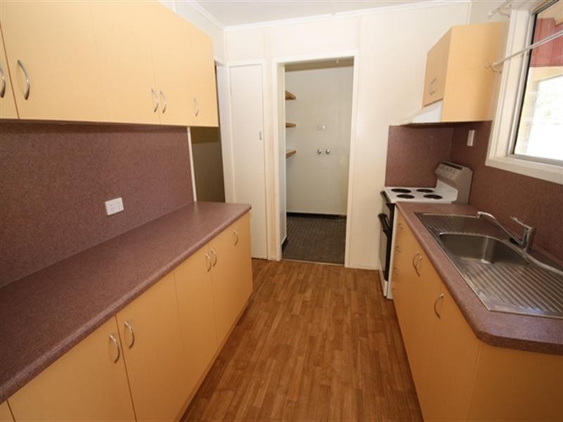 176 Kariboe Street, Biloela QLD 4715