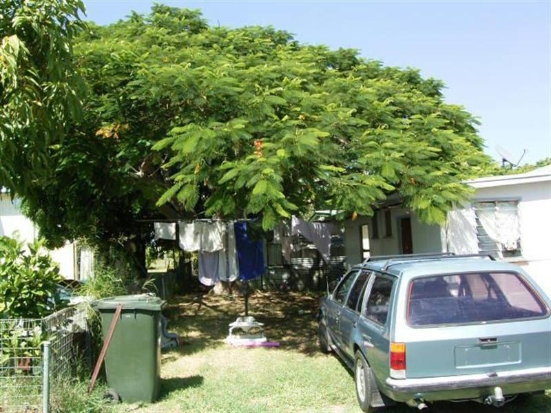 2/10 Buckland Street, Biloela QLD 4715