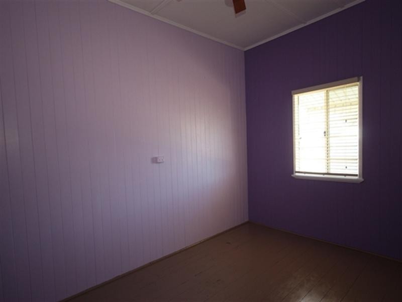 6 Kariboe Street, Biloela QLD 4715