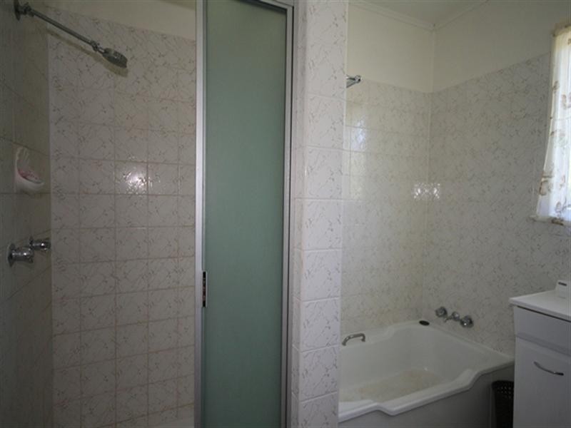 104 Dawson Highway, Biloela QLD 4715