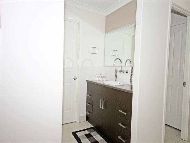 23 Paroz Crescent, Biloela QLD 4715