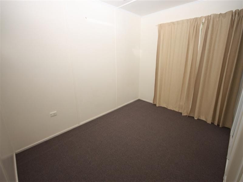 176 Kariboe Street, Biloela QLD 4715