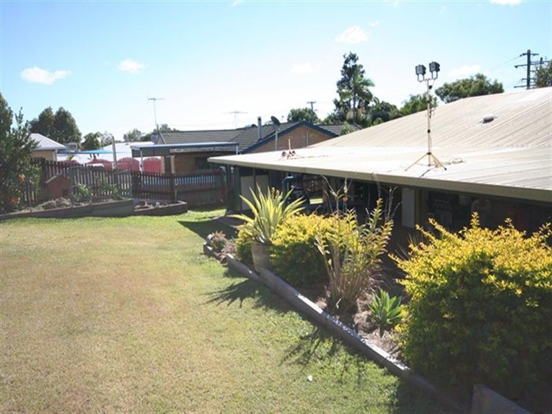 27 Lawrence Street, Biloela QLD 4715