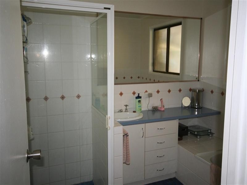27 Lawrence Street, Biloela QLD 4715