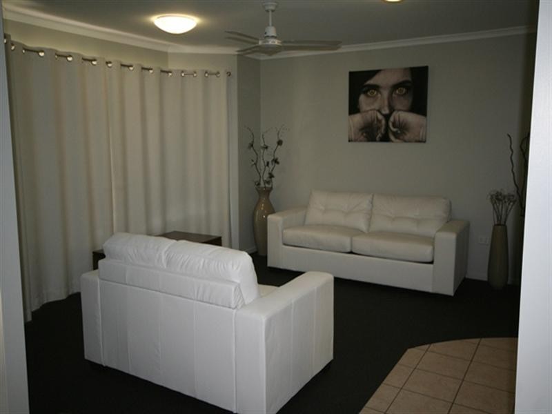 27 Lawrence Street, Biloela QLD 4715