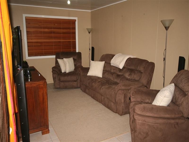 27 Lawrence Street, Biloela QLD 4715