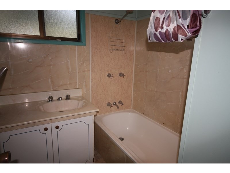 5 Whitlock Place, Biloela QLD 4715