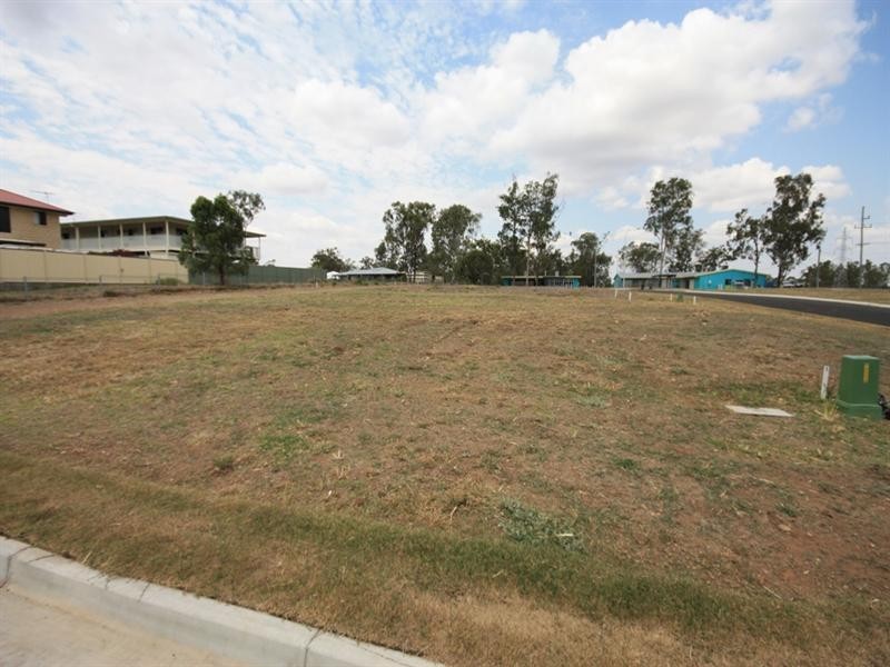 322 Auburn Street, Biloela QLD 4715