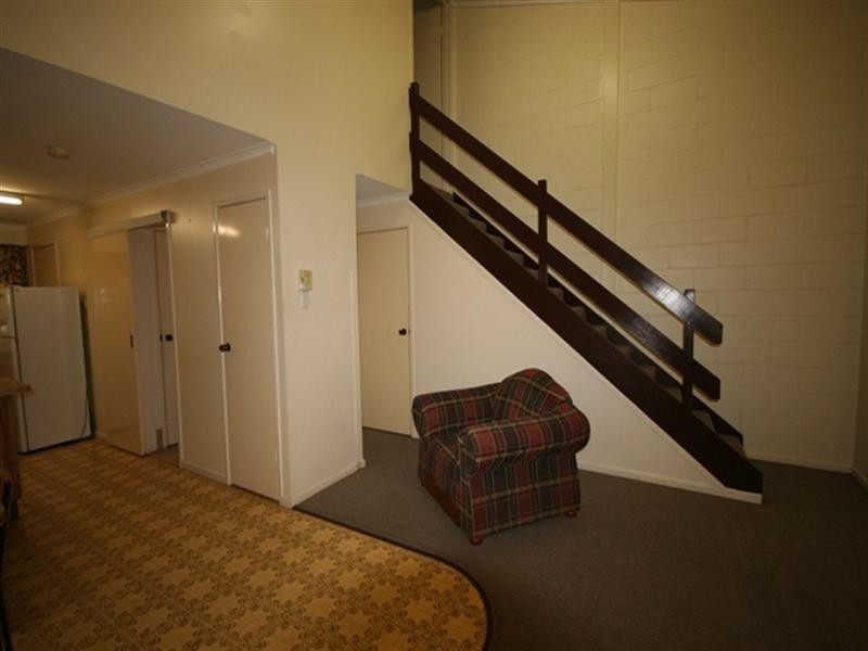 1/82-84 Kariboe Street, Biloela QLD 4715