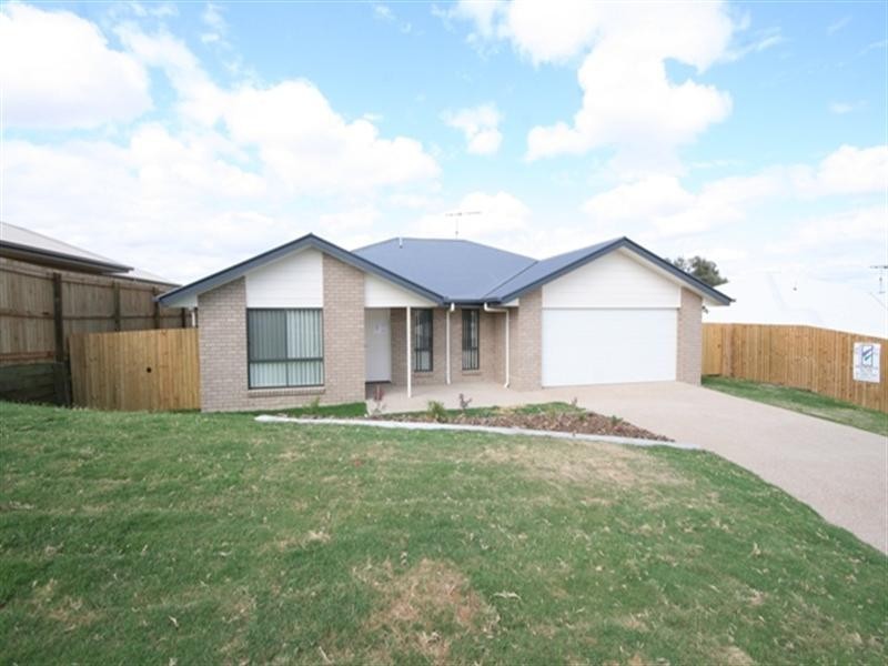 21 Valley View Drive, Biloela QLD 4715