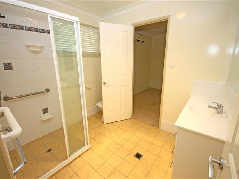 24 Harcla Close, Biloela QLD 4715
