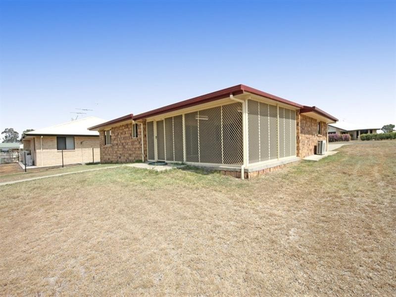 24 Harcla Close, Biloela QLD 4715
