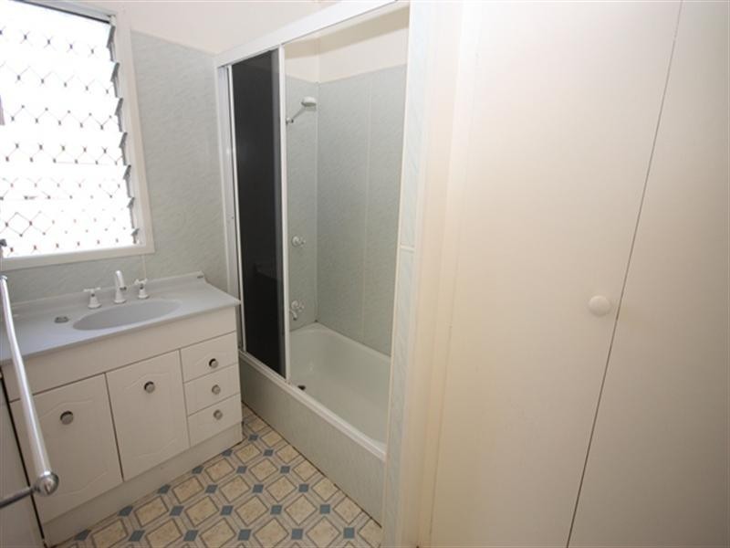 40 Cooper Street, Biloela QLD 4715