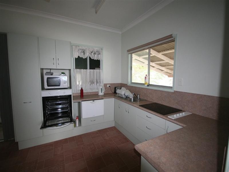 30 Grevillea Street, Biloela QLD 4715