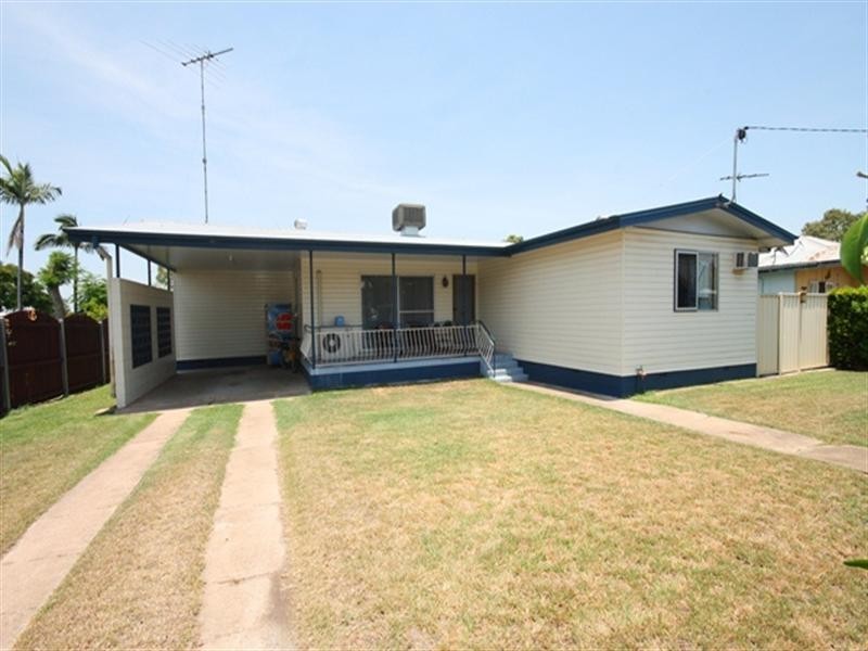 97 Kroombit Street, Biloela QLD 4715