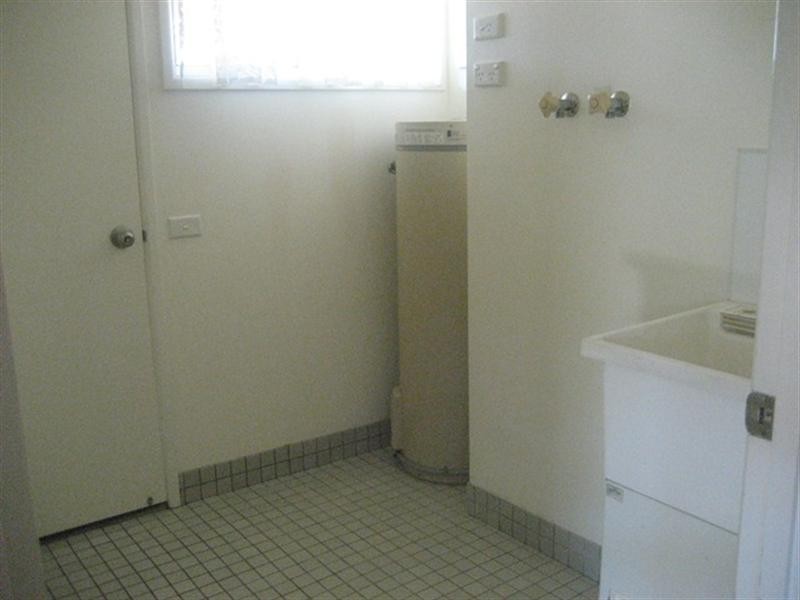 25 Ward Crescent, Biloela QLD 4715