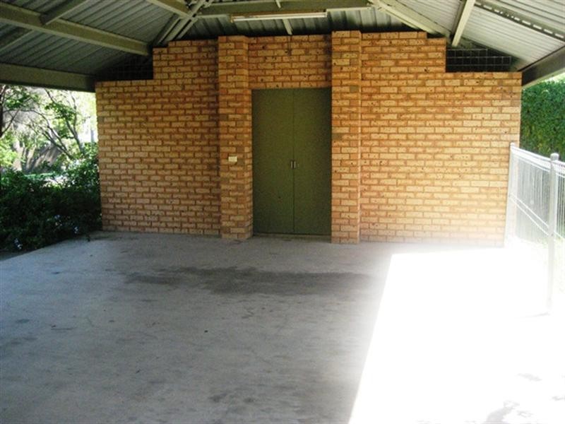 25 Ward Crescent, Biloela QLD 4715