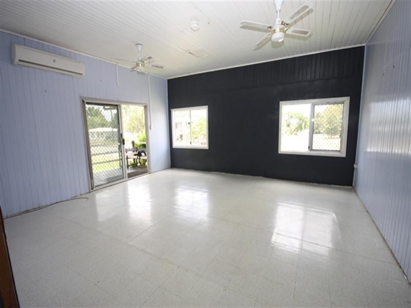 32 Stanley Street, Thangool QLD 4716