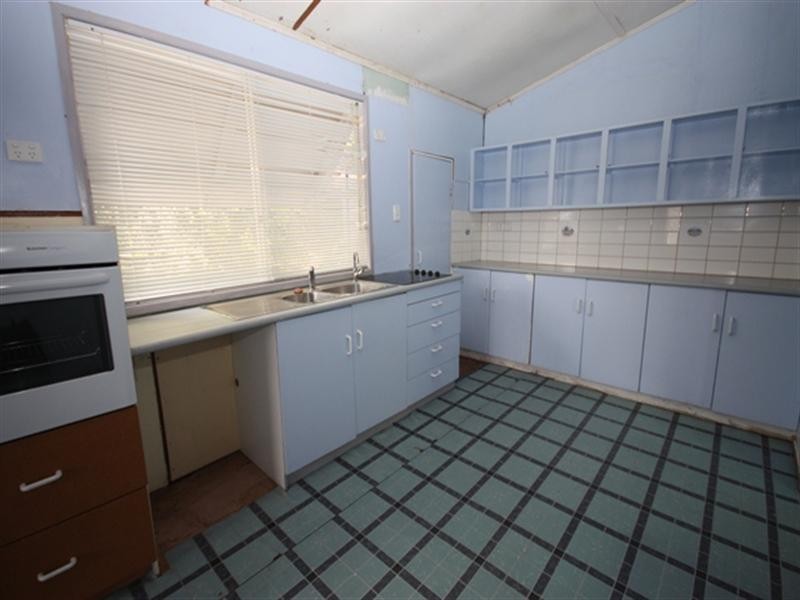 32 Stanley Street, Thangool QLD 4716