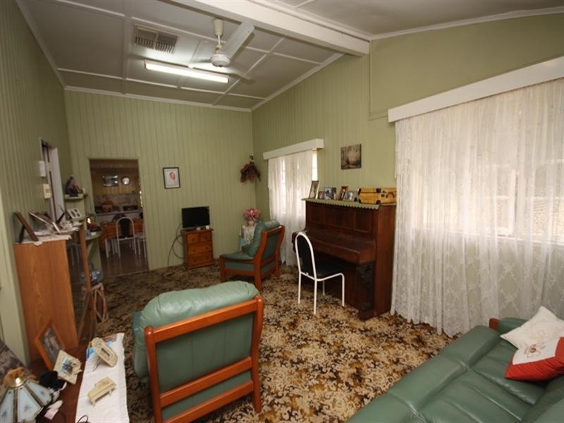 88 Kariboe Street, Biloela QLD 4715
