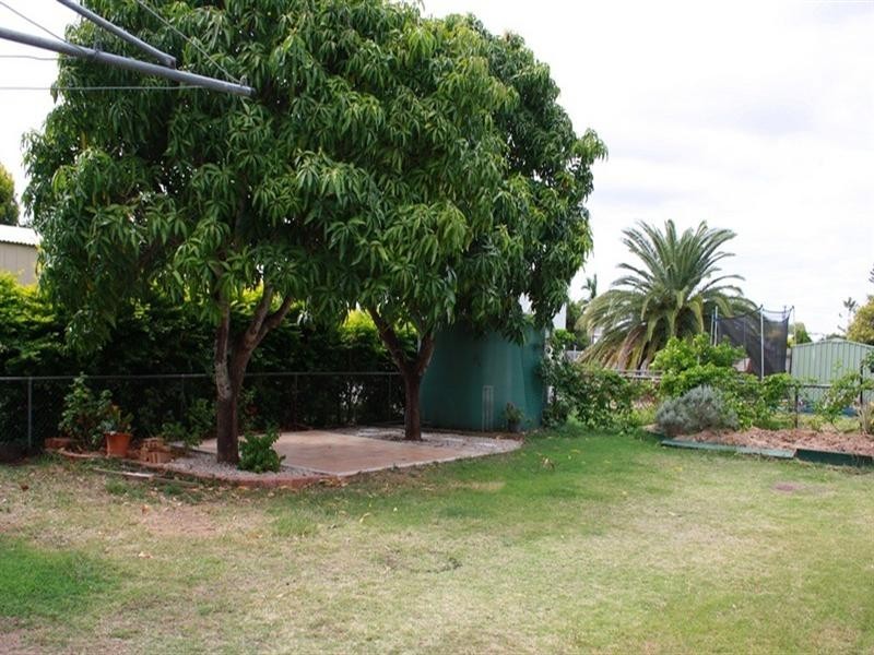 10 Spring Street, Biloela QLD 4715