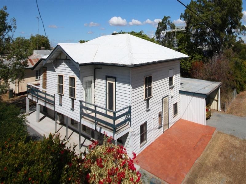 133 Kariboe Street, Biloela QLD 4715