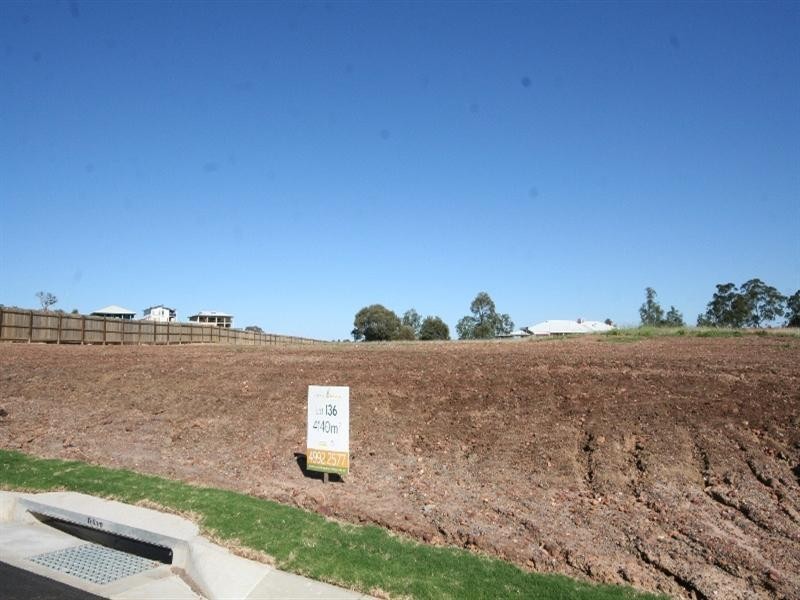 22-24(LOT 136) Highland Way, Biloela QLD 4715