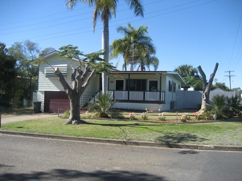 2 Buckland Street, Biloela QLD 4715