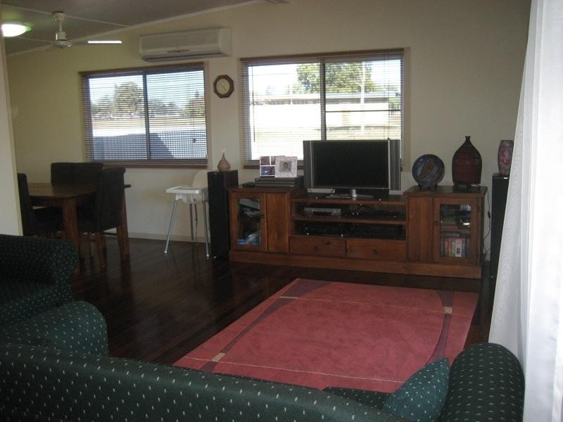 2 Buckland Street, Biloela QLD 4715