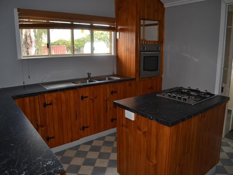 157 Kariboe Street, Biloela QLD 4715