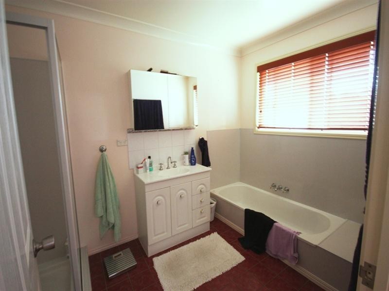 6 Clarke Drive, Biloela QLD 4715