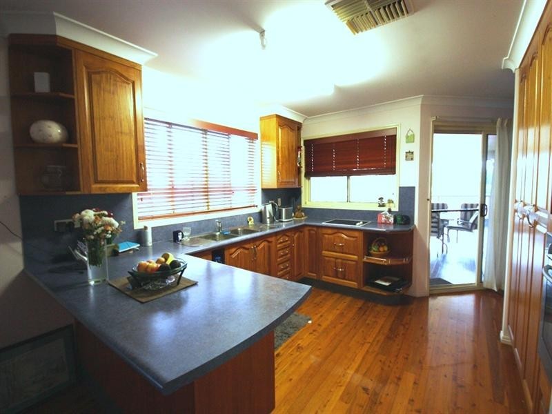 6 Clarke Drive, Biloela QLD 4715