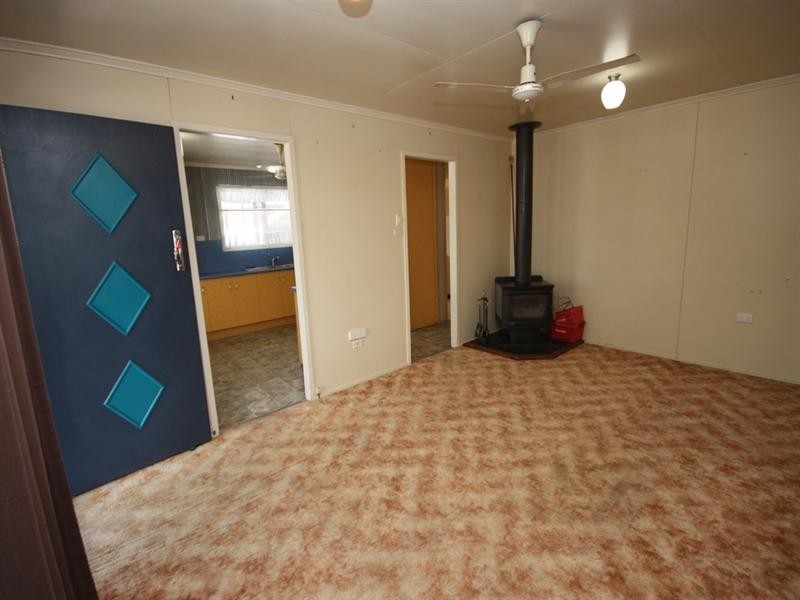 20 Dee Street, Biloela QLD 4715