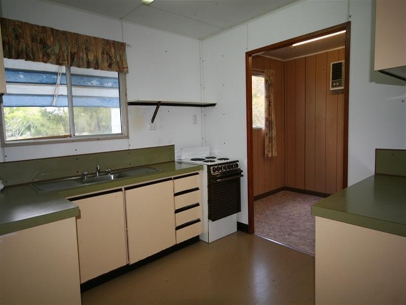 11 Exhibition Avenue, Biloela QLD 4715