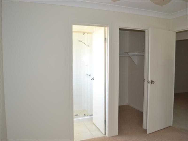 18 Earlsfield Street, Biloela QLD 4715