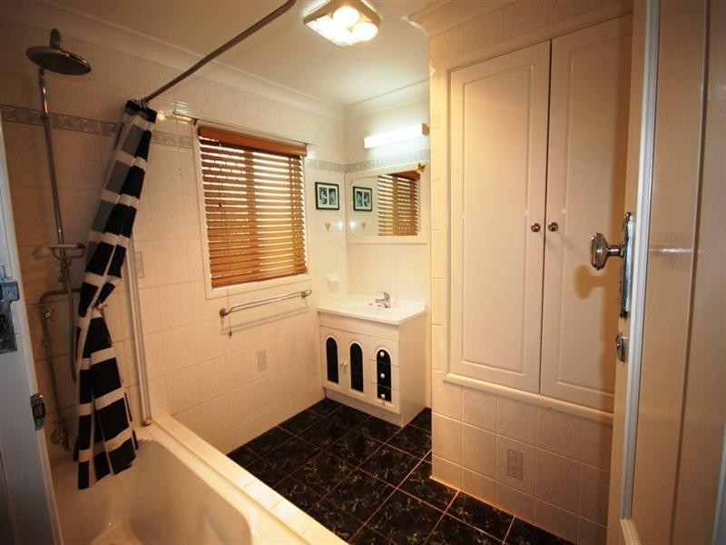 35 Washpool Street, Biloela QLD 4715