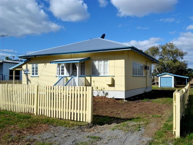 4 Austen Street, Thangool QLD 4716