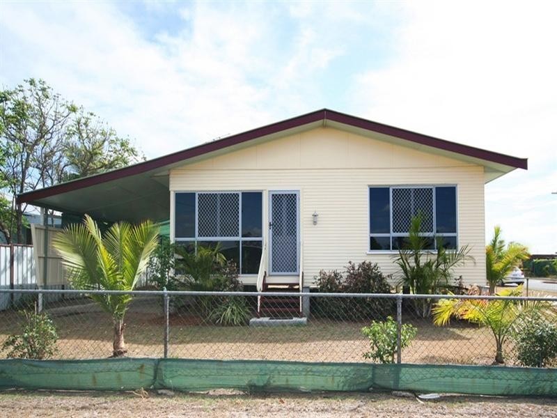 22 Kariboe Street, Biloela QLD 4715