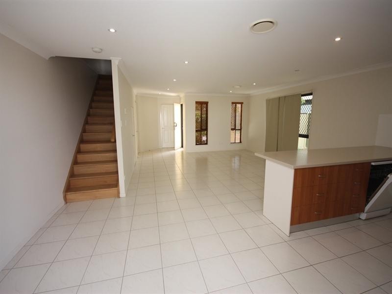 2 Harcla Close, Biloela QLD 4715