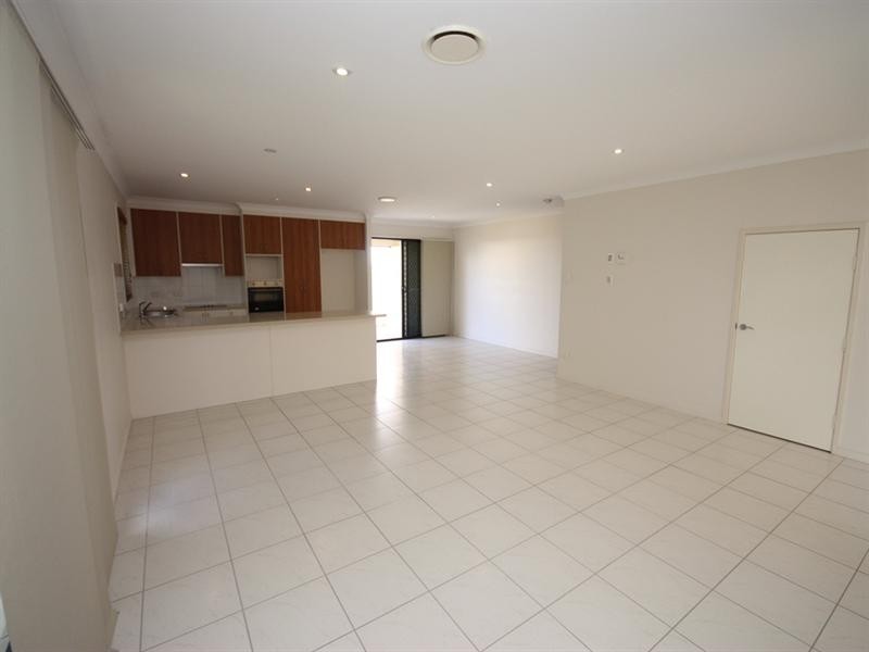 2 Harcla Close, Biloela QLD 4715